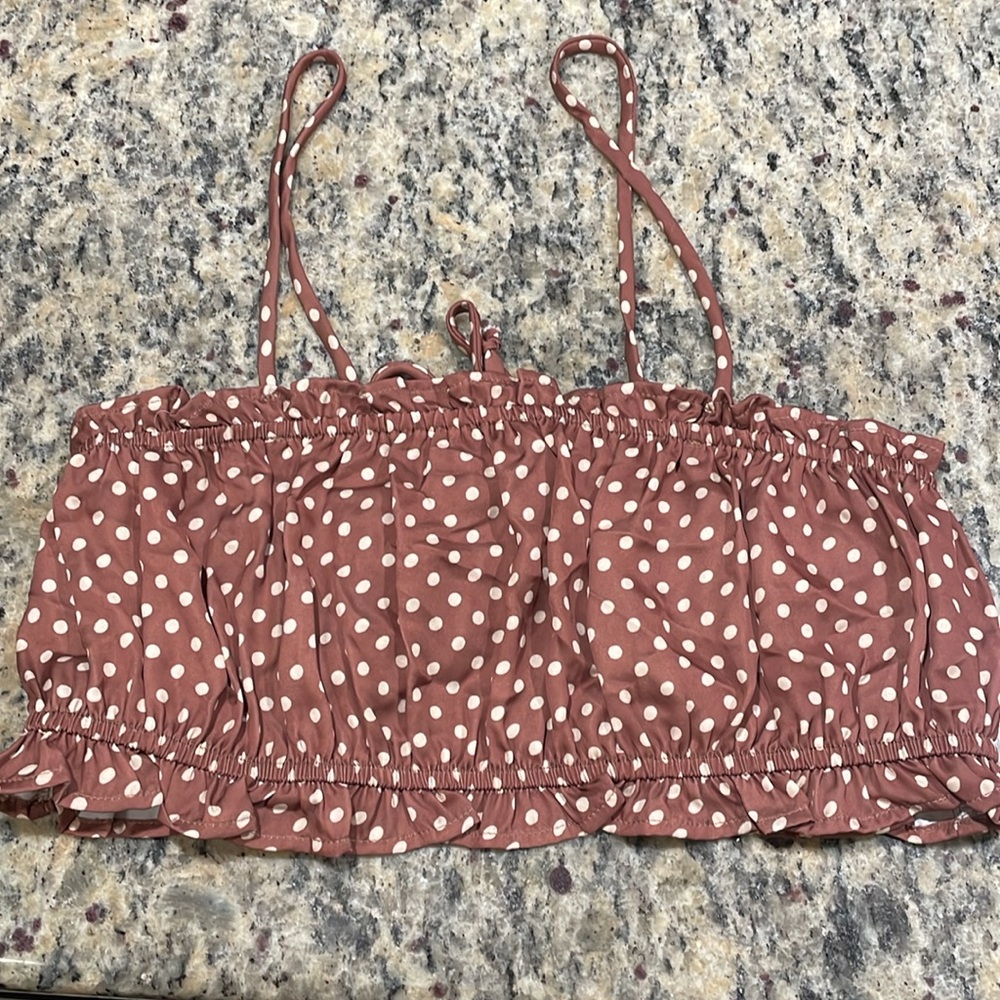 RESA Size L Brown crop top with tie back